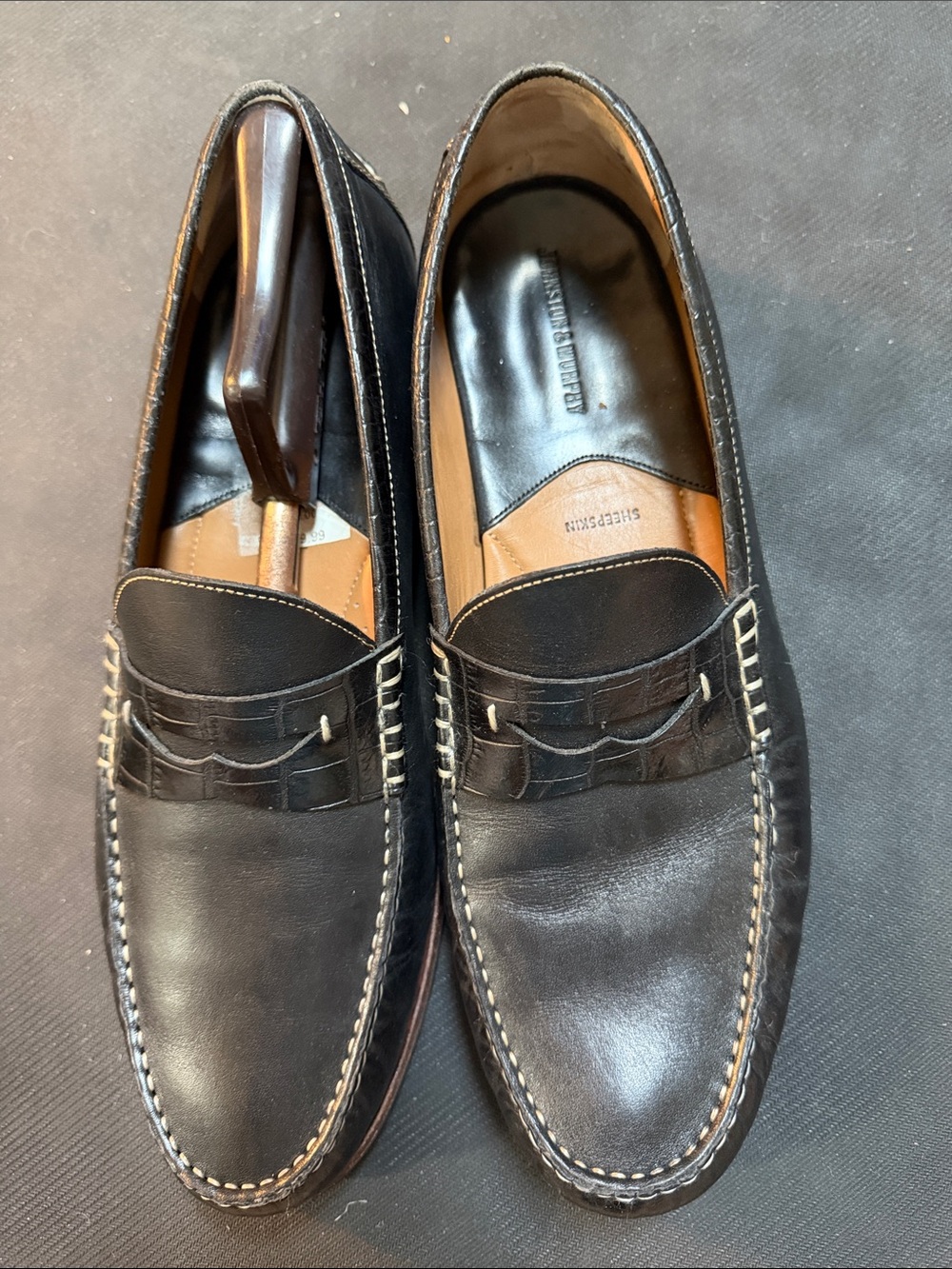 Johnston & Murphy Black Leather Penny Loafers with Contrast Stitching